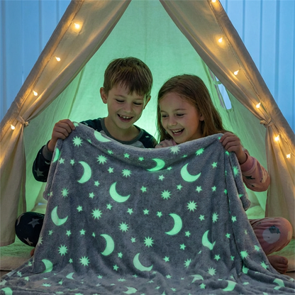 Shimmering Star Blanket – Glow-in-the-Dark Cozy Blanket