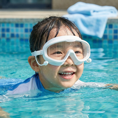Child-Friendly Swimming Goggles with Large Frames & Anti-Fog System